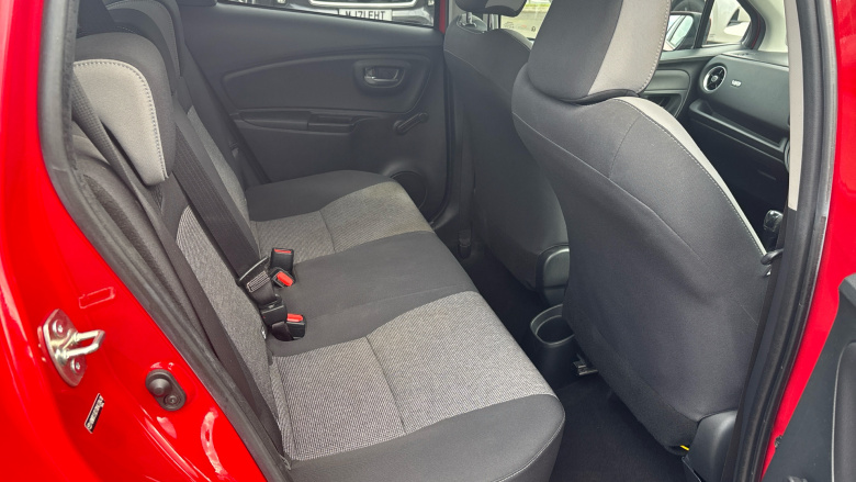 Toyota Yaris 1.5 VVT-i Y20 5dr CVT [Bi-tone] Petrol Hatchback